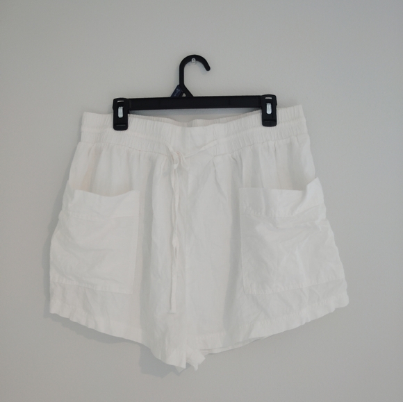 Free People White Linen Shorts - Picture 2 of 6
